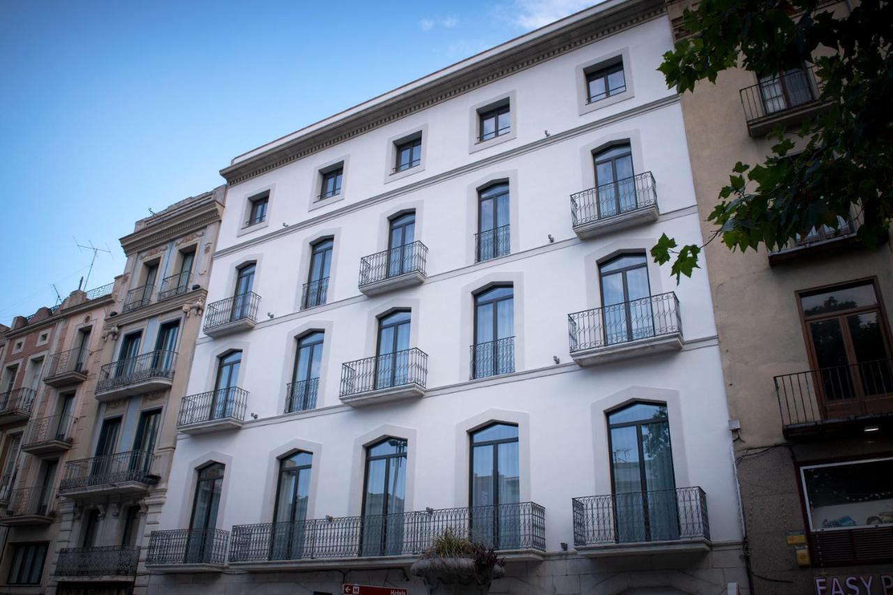 Nc Apartments Rambla 32 Figueres  Exteriér fotografie